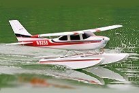 Поплавки для посадки на воду для Art-Tech Cessna 400 class