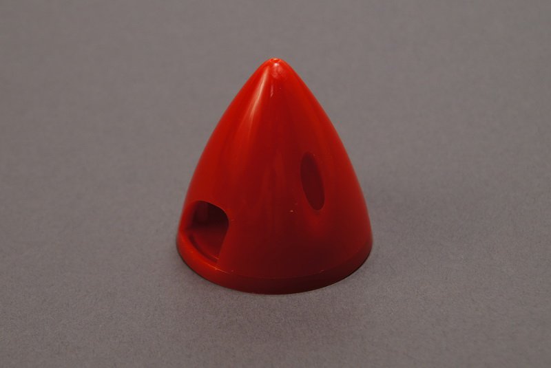 Кок пластмассовый 70 мм красный.